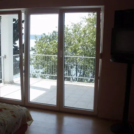 Dubravko Apartman Maslenica